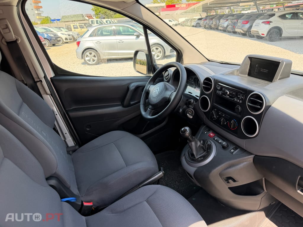 Citroen Berlingo 1.6 HDI 3LUG c/ GPS e AC