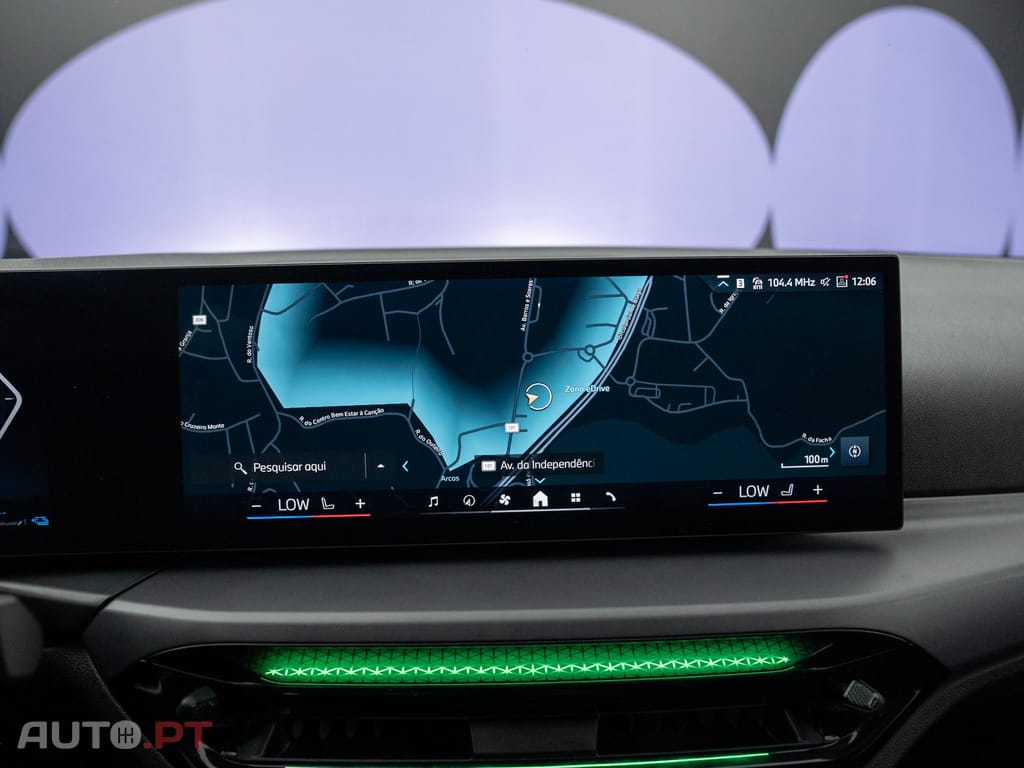 BMW 330 e Auto
