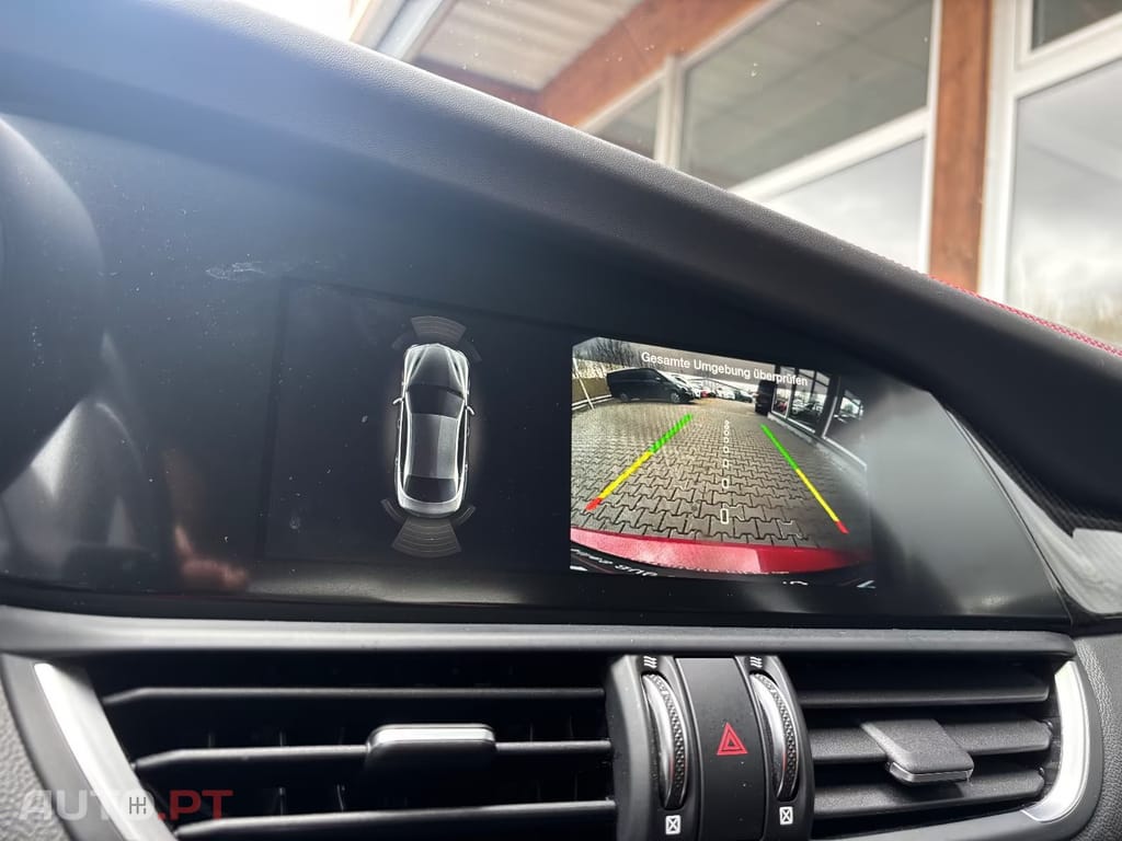 Alfa Romeo Giulia 2.9 Bi-Turbo Quadrifoglio AT8