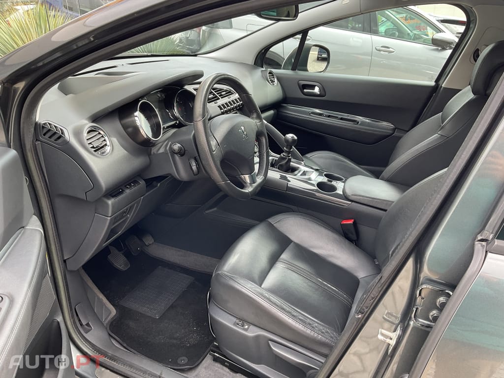 Peugeot 3008 1.6 HDi Premium