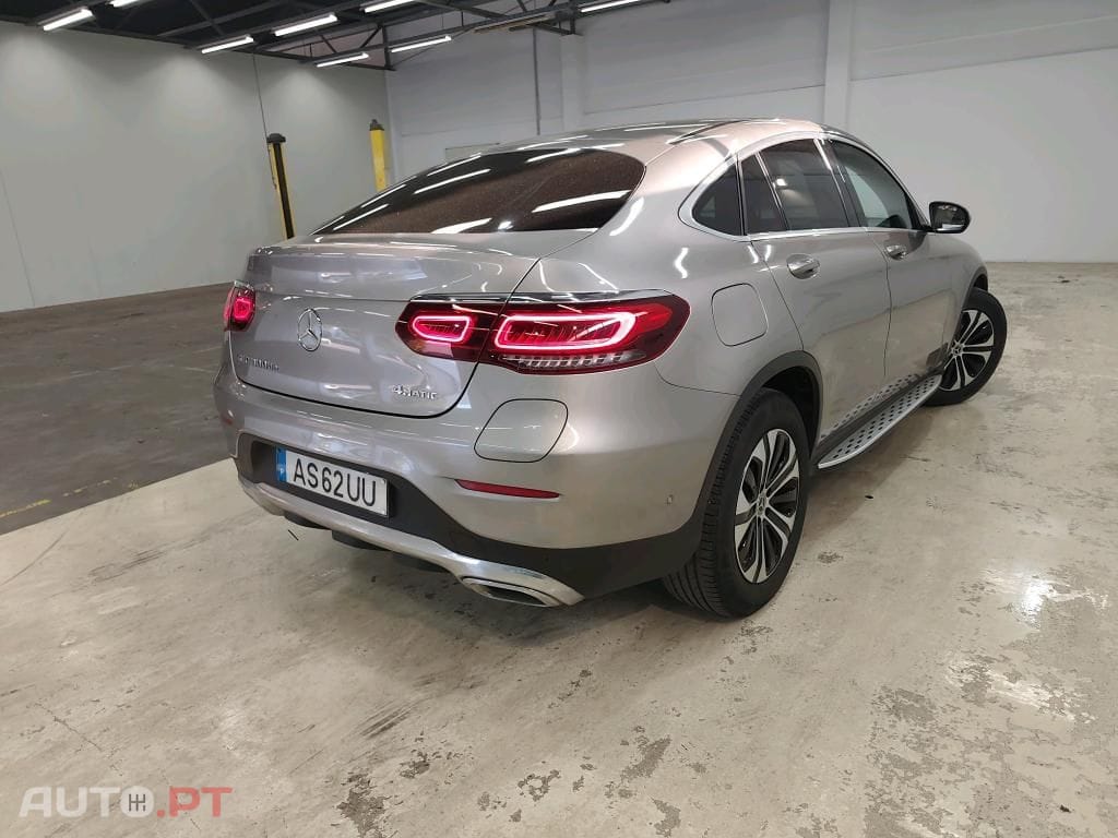 Mercedes-Benz GLC 300 e Coupé 4Matic