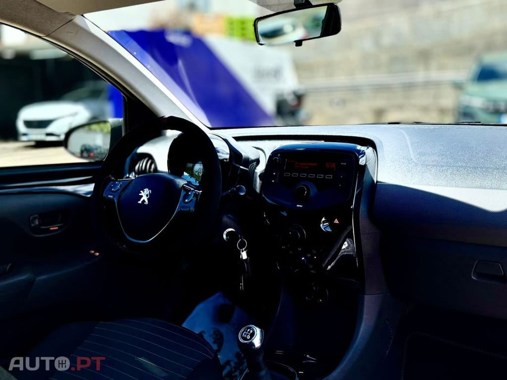Peugeot 108 1.0 VTi Style