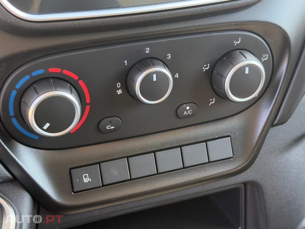 Iveco Daily 3.0 - 180 A8 NOVA !!