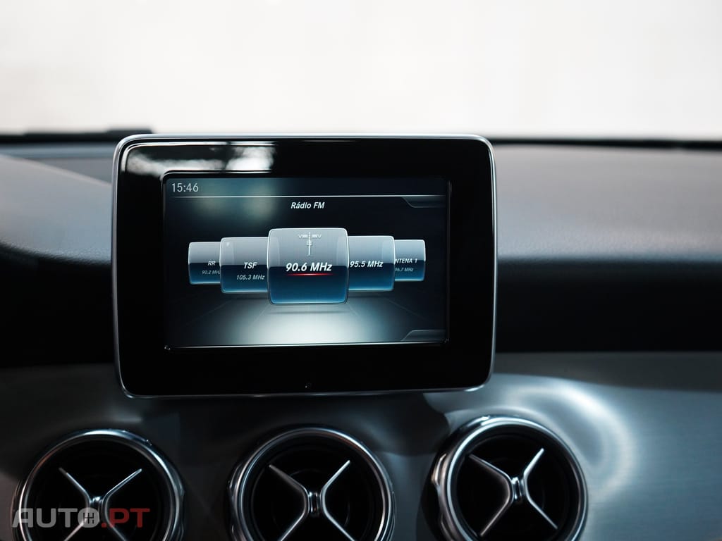 Mercedes-Benz GLA 180 CDi AMG Line