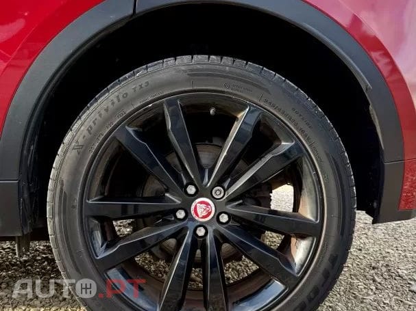 Jaguar E-Pace D150 AWD R-Dynamic