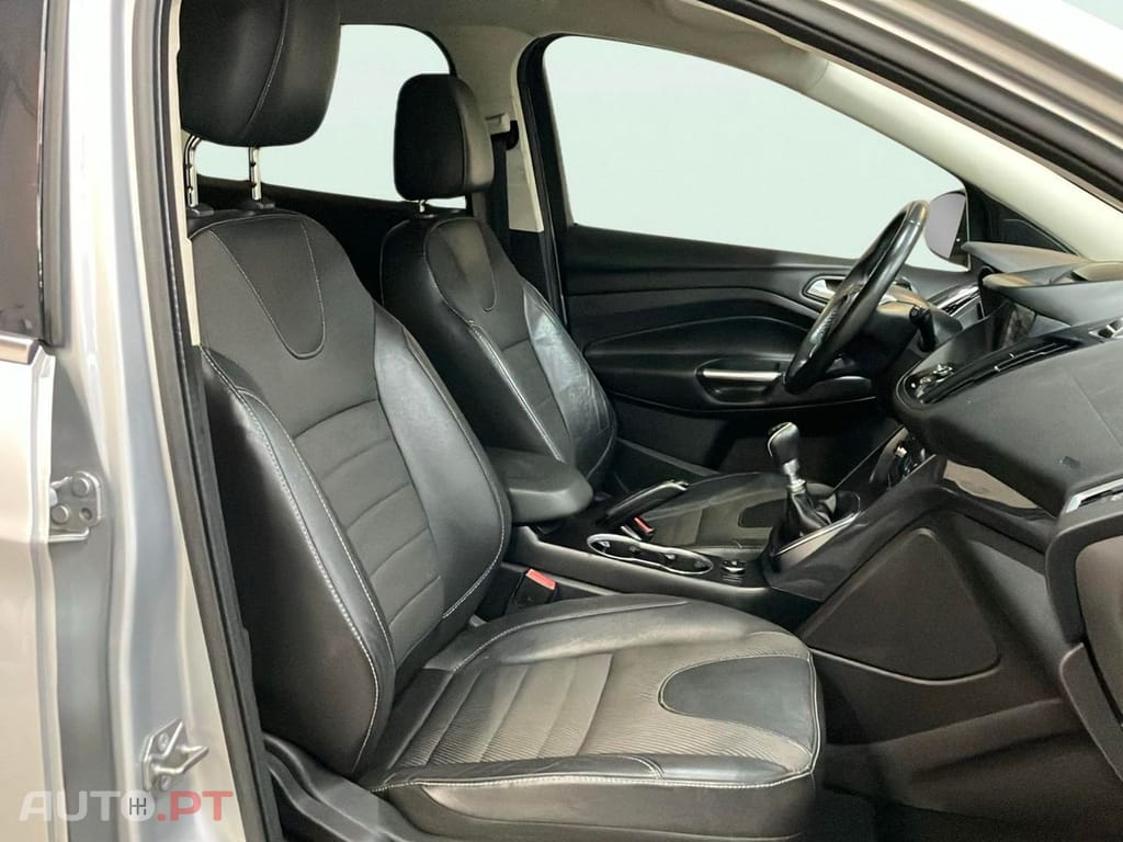 Ford Kuga 2.0 TDCi Titanium