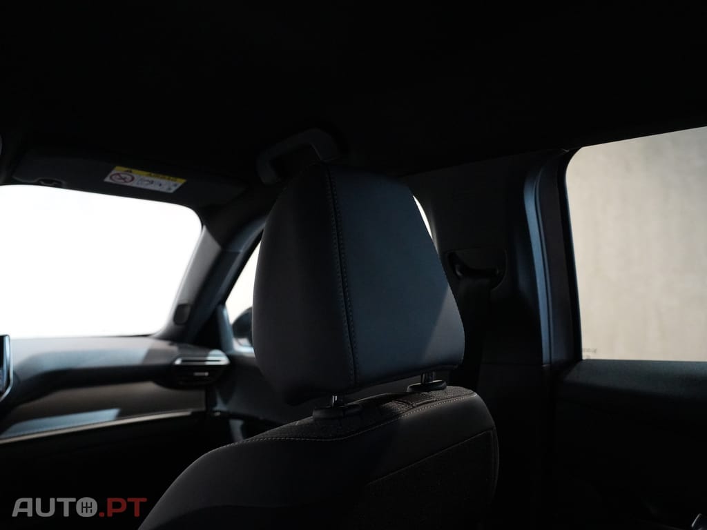 Peugeot 2008 1.2 PureTech Allure