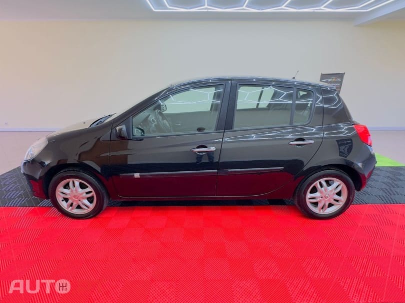 Renault Clio 1.2 16V Confort Dynamique
