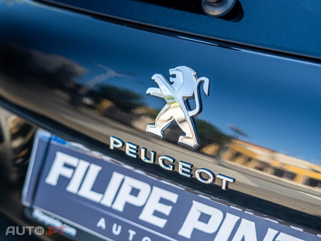 Peugeot 2008 1.2 PureTech Style