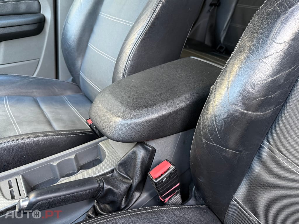 Ford Focus SW 1.6 TDCi Titanium 17
