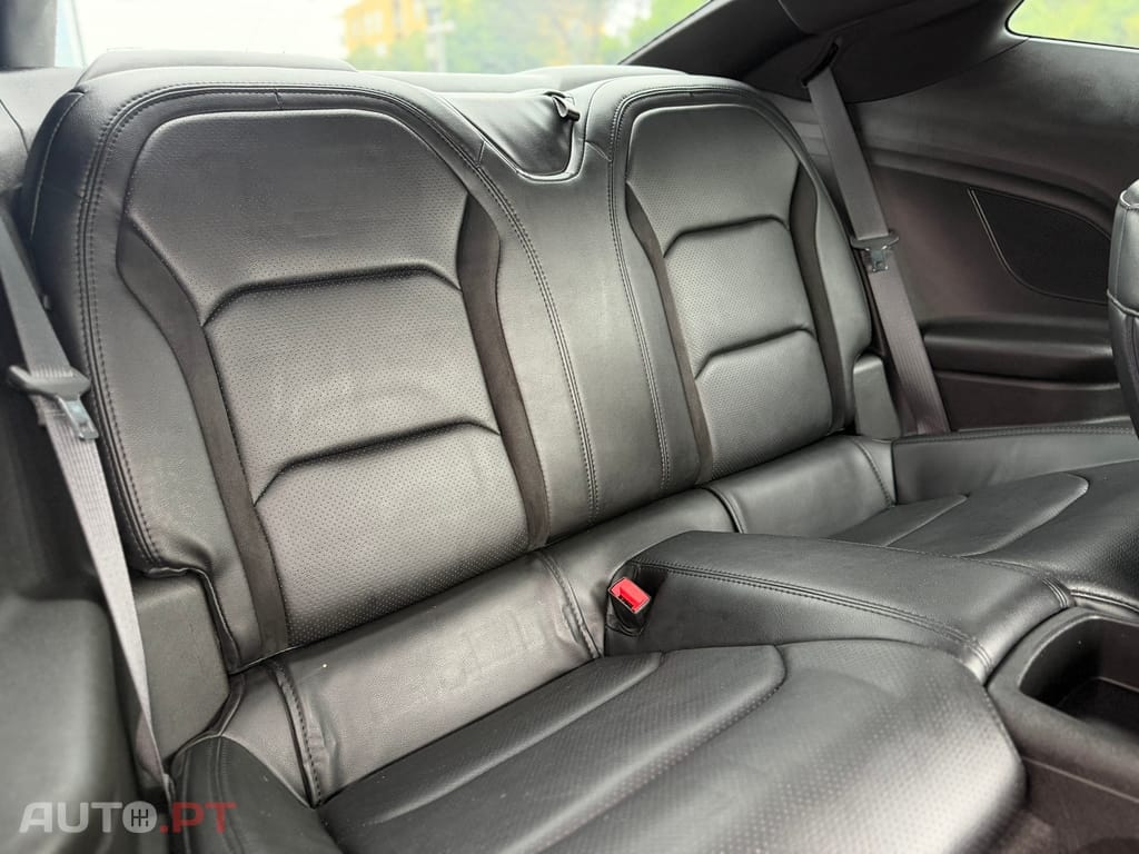 Chevrolet Camaro 2.0 Aut.