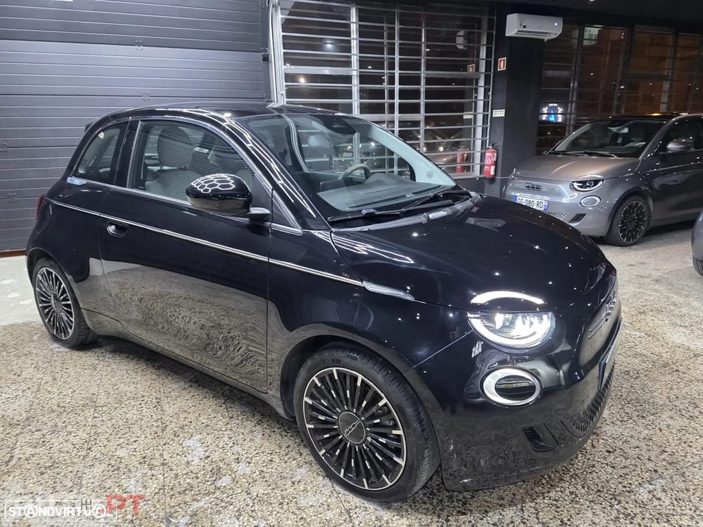Fiat 500e La Prima