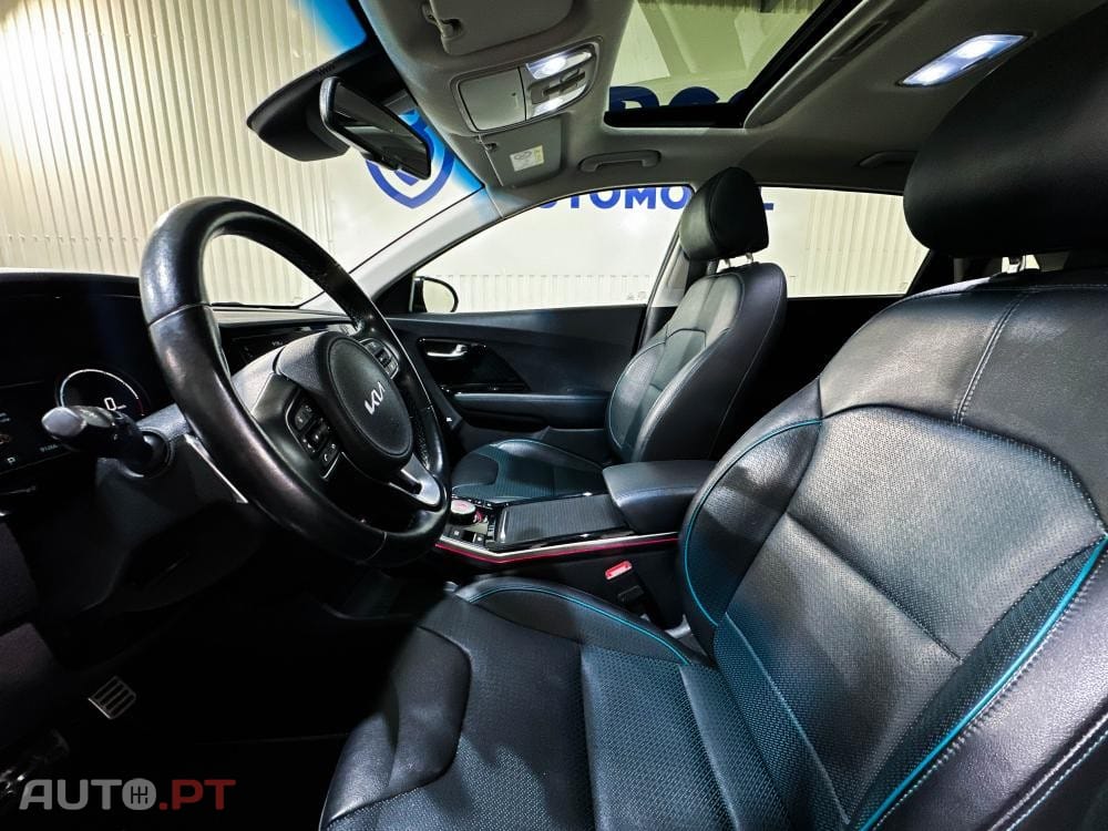 Kia Niro 64kWh Premium Pack