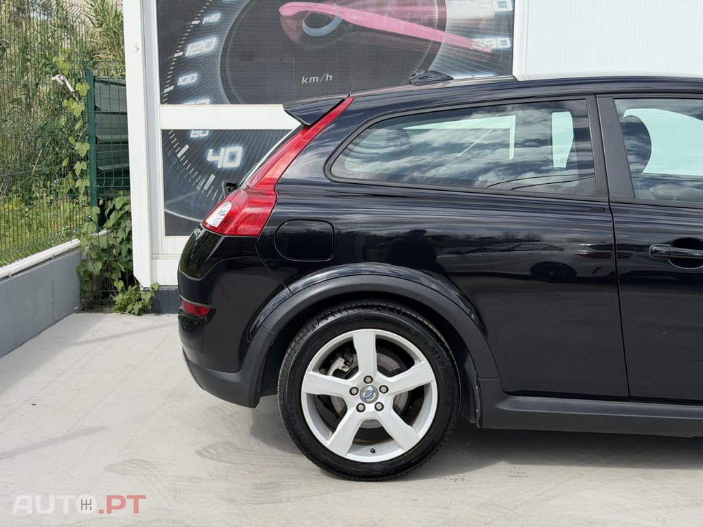 Volvo C30 1.6 D Drive 99g R-Design Start/Stop