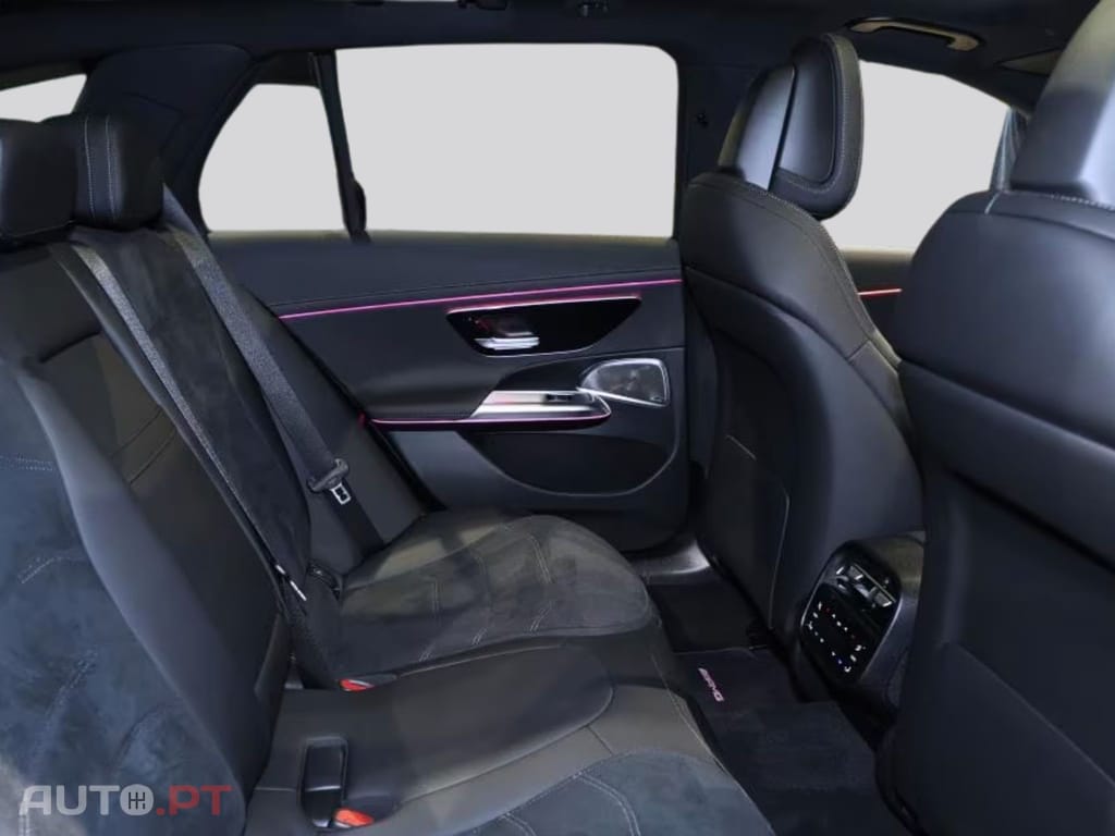 Mercedes-Benz E 300 I.V.A DEDUTIVEL e T AMG