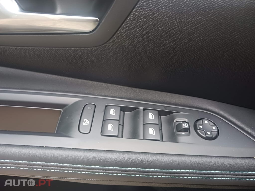 Peugeot 5008 1.5 BlueHDi Allure Pack EAT8