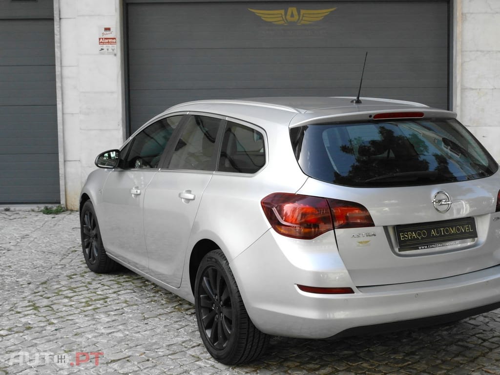 Opel Astra Sports Tourer 1.7 CDTi Cosmo