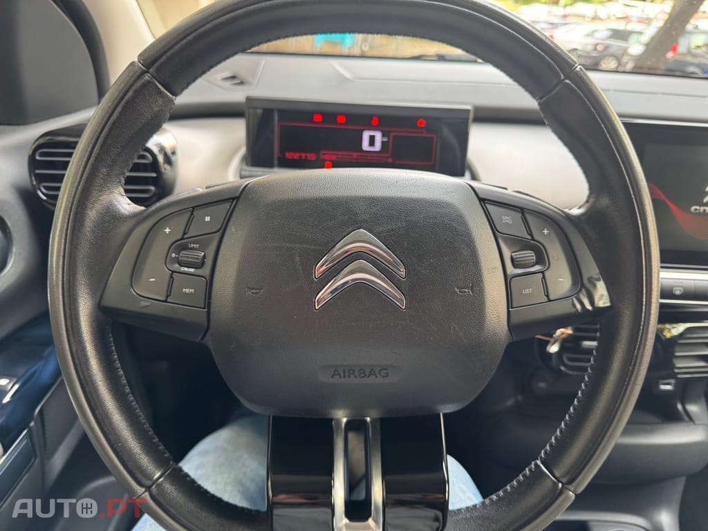 Citroen C4 Cactus 1.2 PureTech Shine