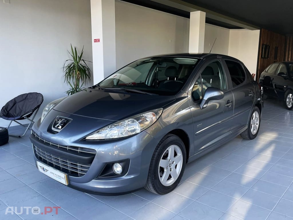Peugeot 207 1.4 HDi SE Sportium