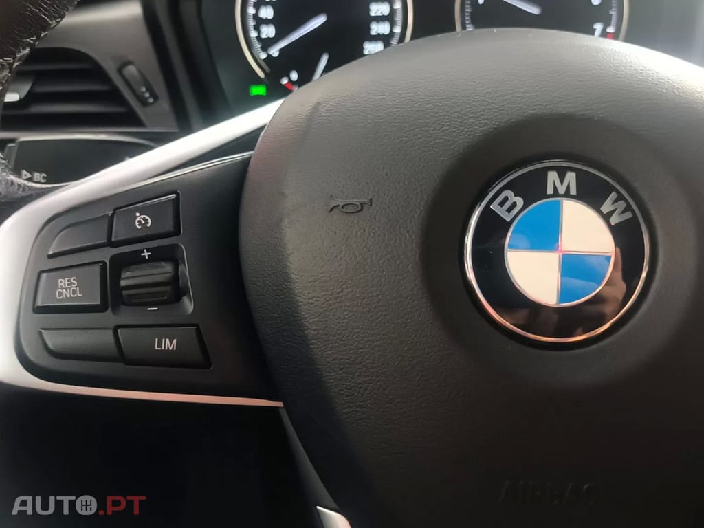 BMW 225 Line Sport