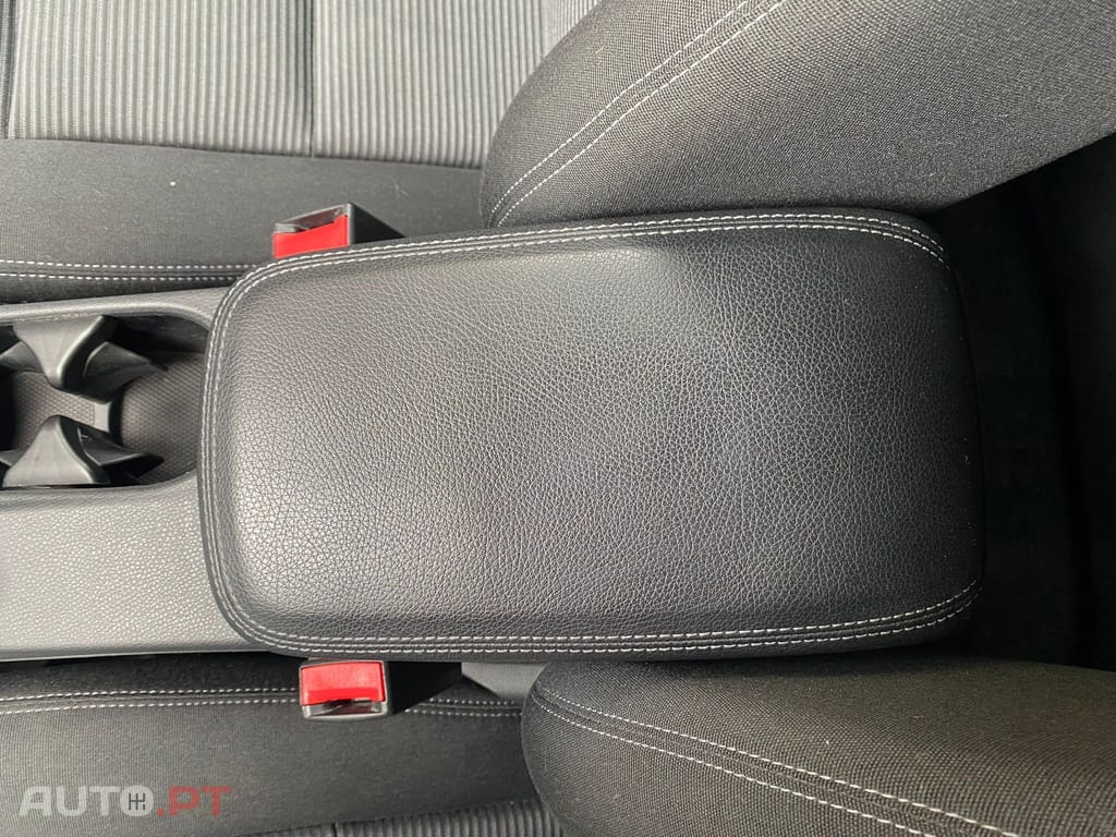 Mercedes-Benz B 180 d Style 