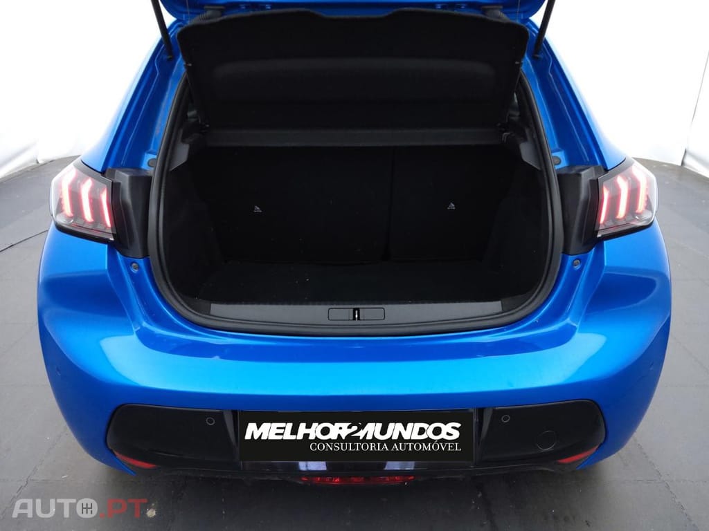 Peugeot E-208 50 kWh GT