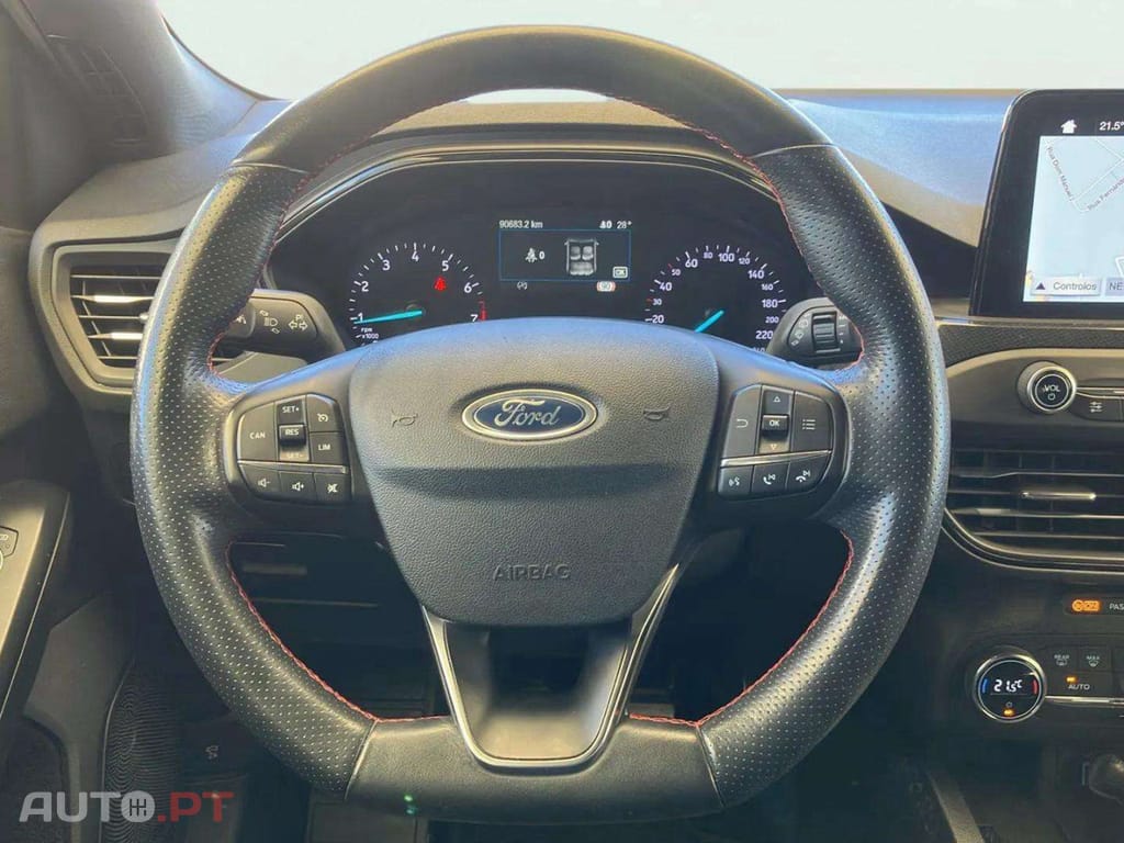 Ford Focus 1.0 EcoBoost MHEV ST-Line