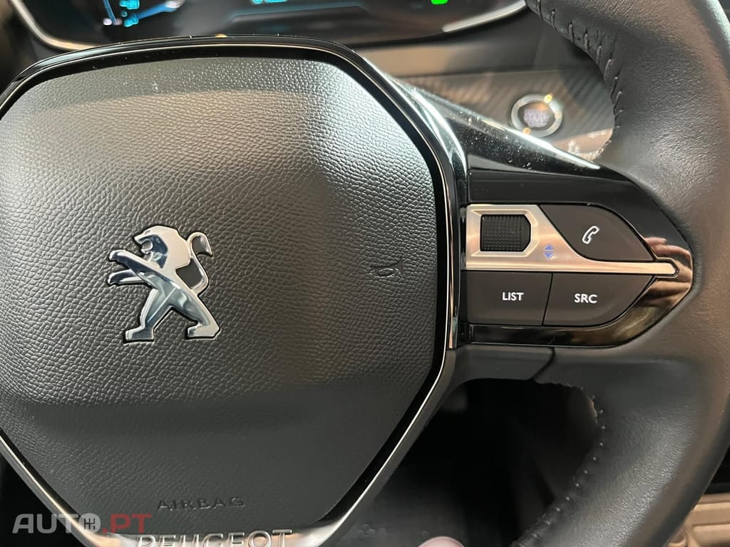 Peugeot E-208 Active Business I.V.A DEDUTÍVEL
