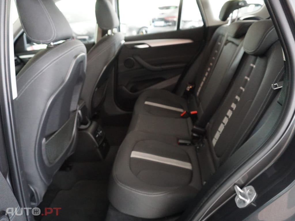 BMW X1 18 i sDrive Line Sport