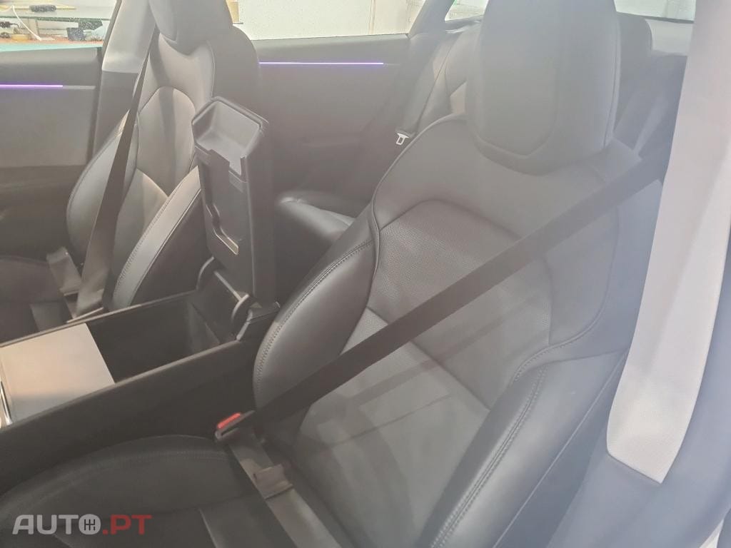 Tesla Model 3 Tração Traseira Premium