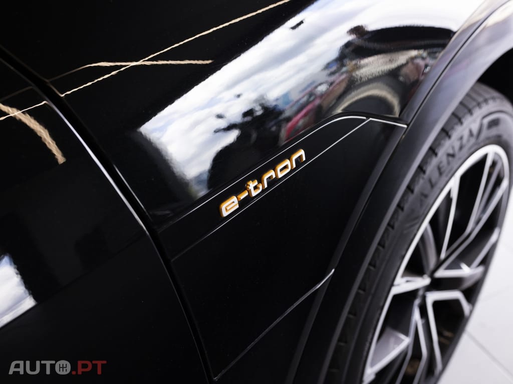 Audi E-Tron 50 quattro S line