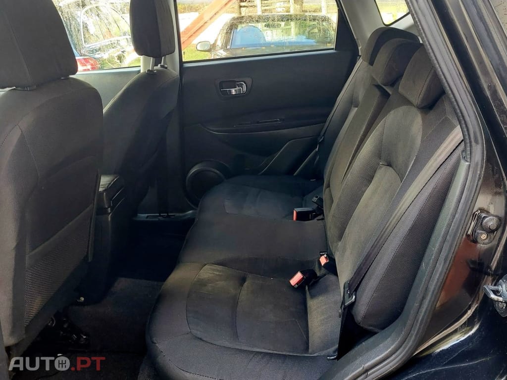 Nissan Qashqai 1.5 dCi Tekna Premium 17