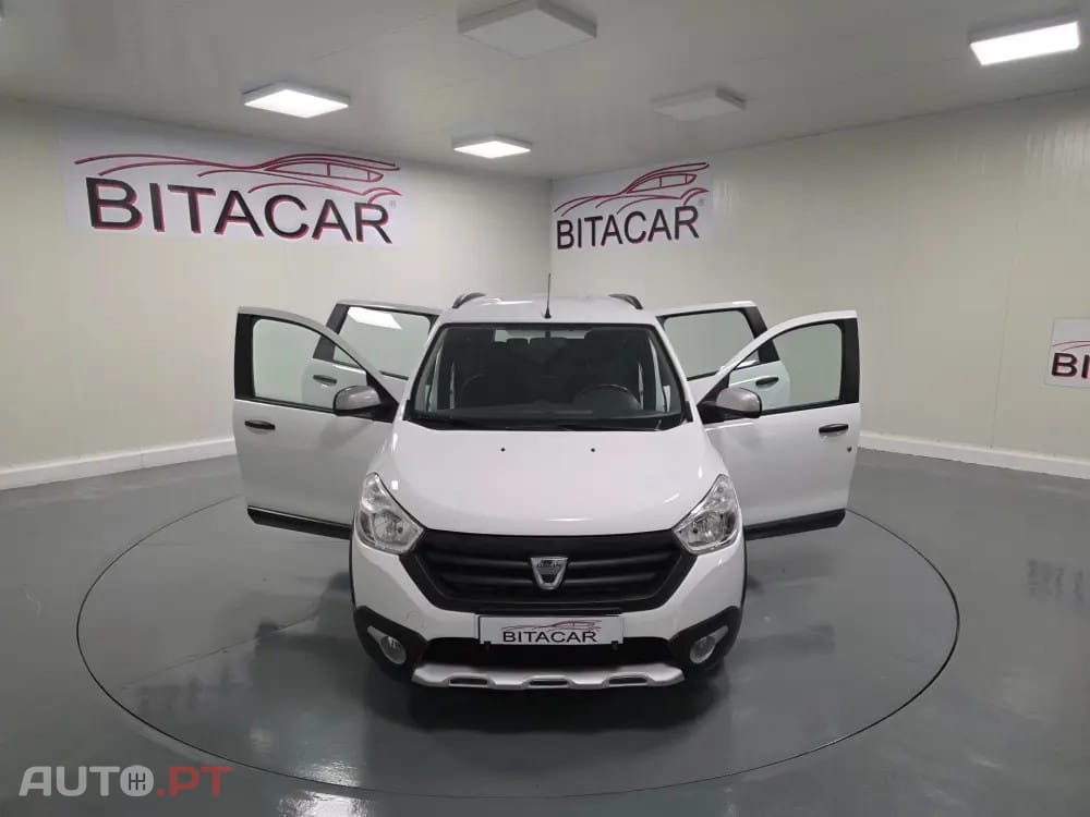 Dacia Lodgy 1.2 STEPWAY