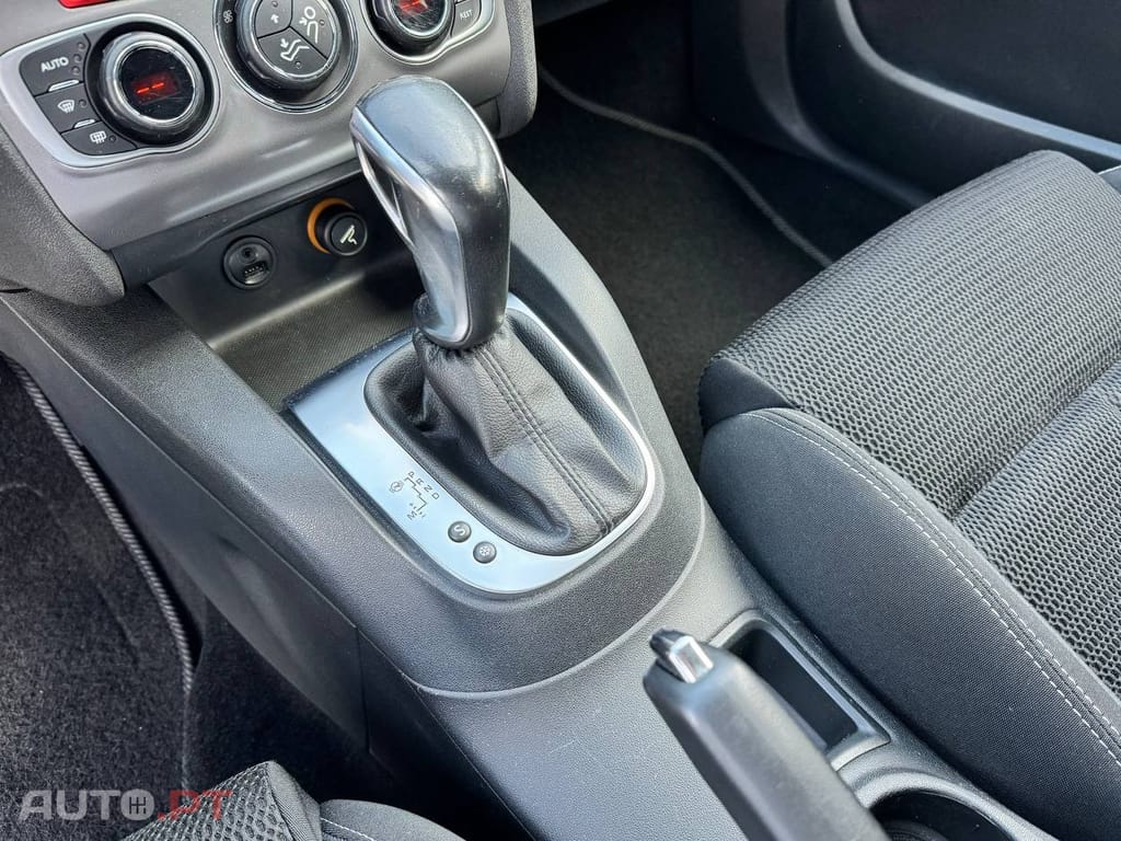Citroen C4 1.6 BlueHDi Feel EAT6