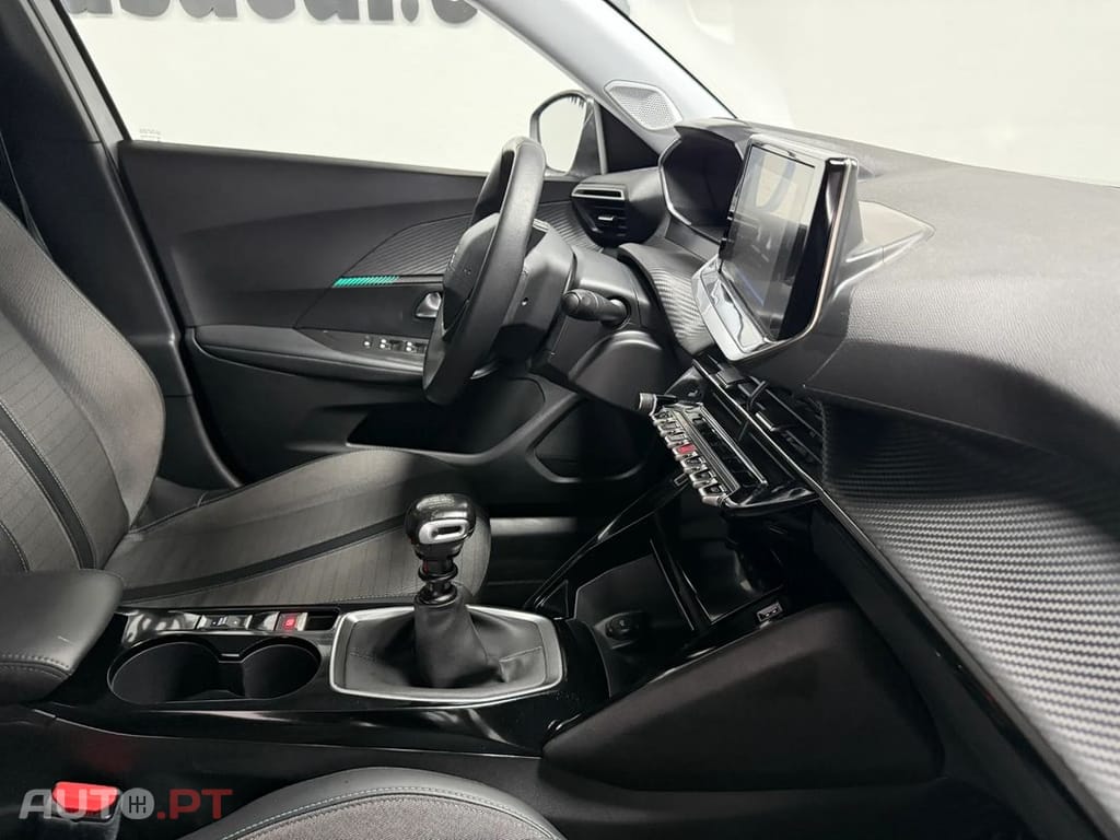 Peugeot 2008 1.2 PureTech Allure