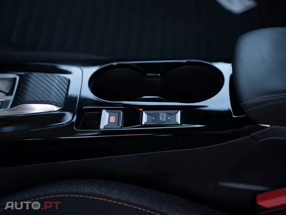 Peugeot E-2008 50 kWh GT Pack