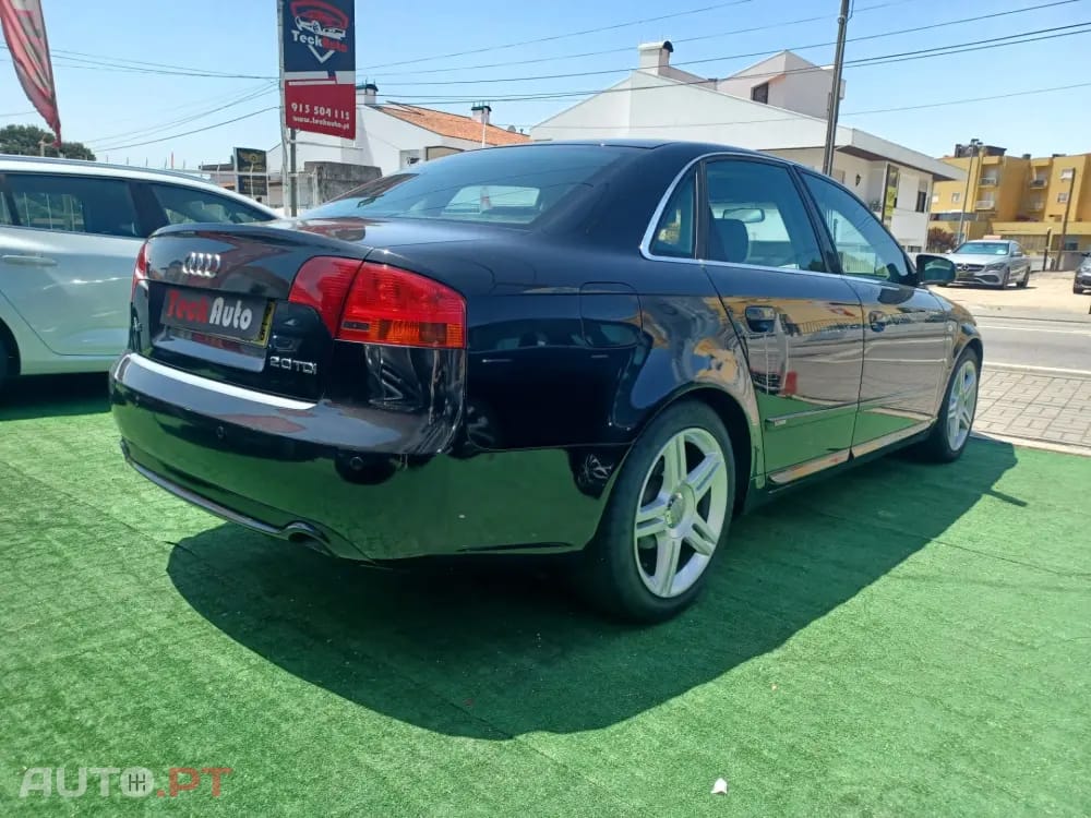 Audi A4 2.0 TDI S-line