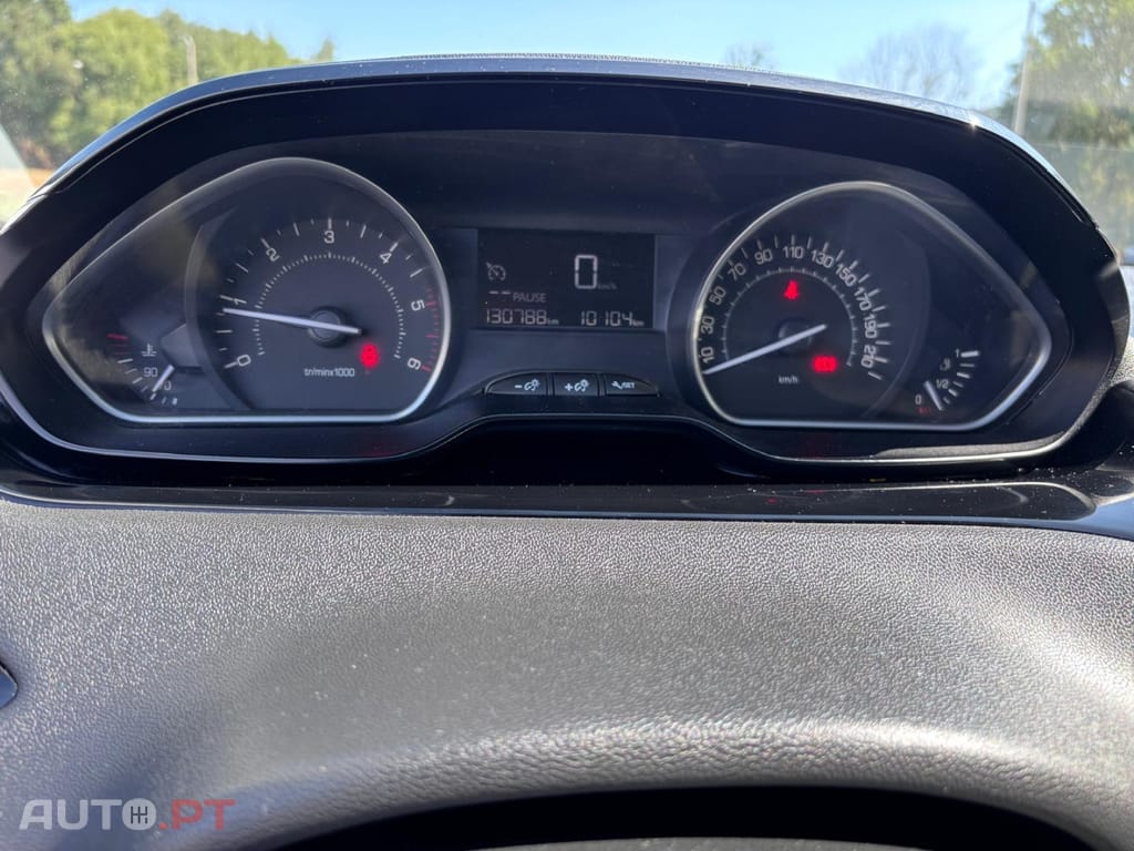 Peugeot 208 1.6 BlueHDi Allure
