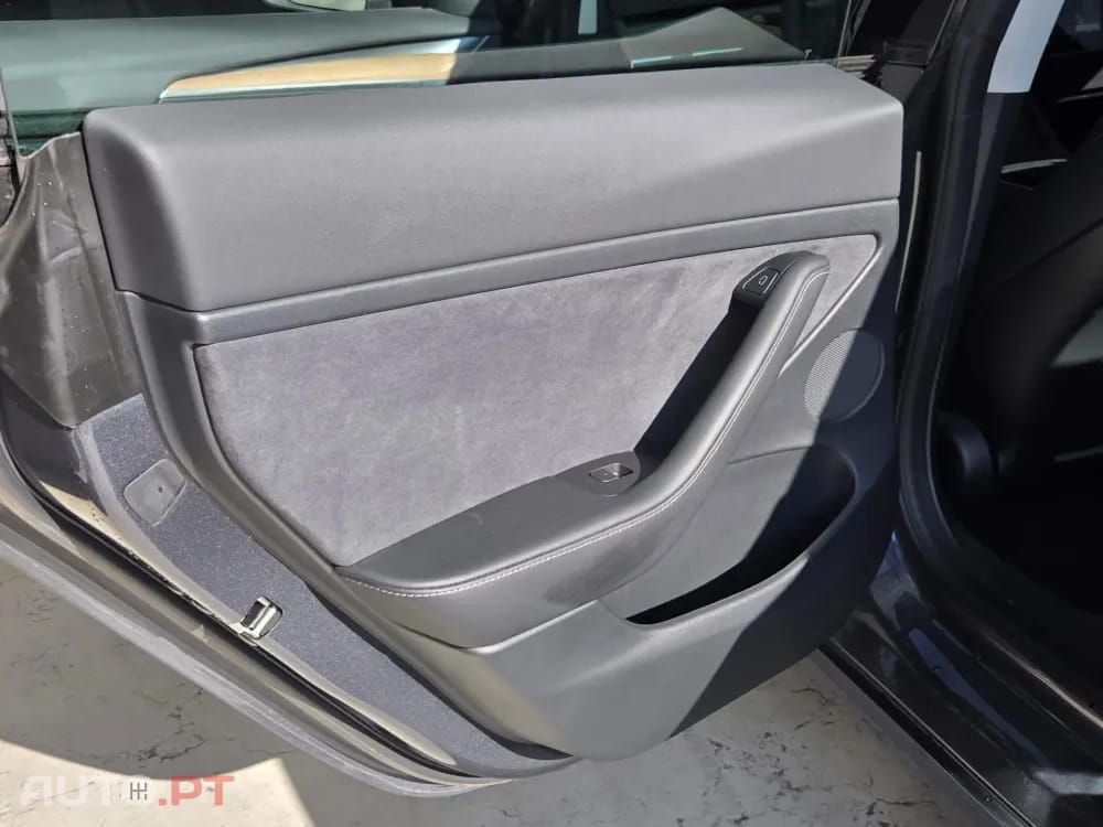 Tesla Model 3 Premium Long Range AWD Dual Motor