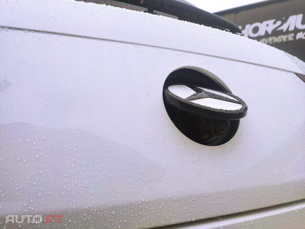 Mercedes-Benz CLA 250 e Shooting Brake AMG Line