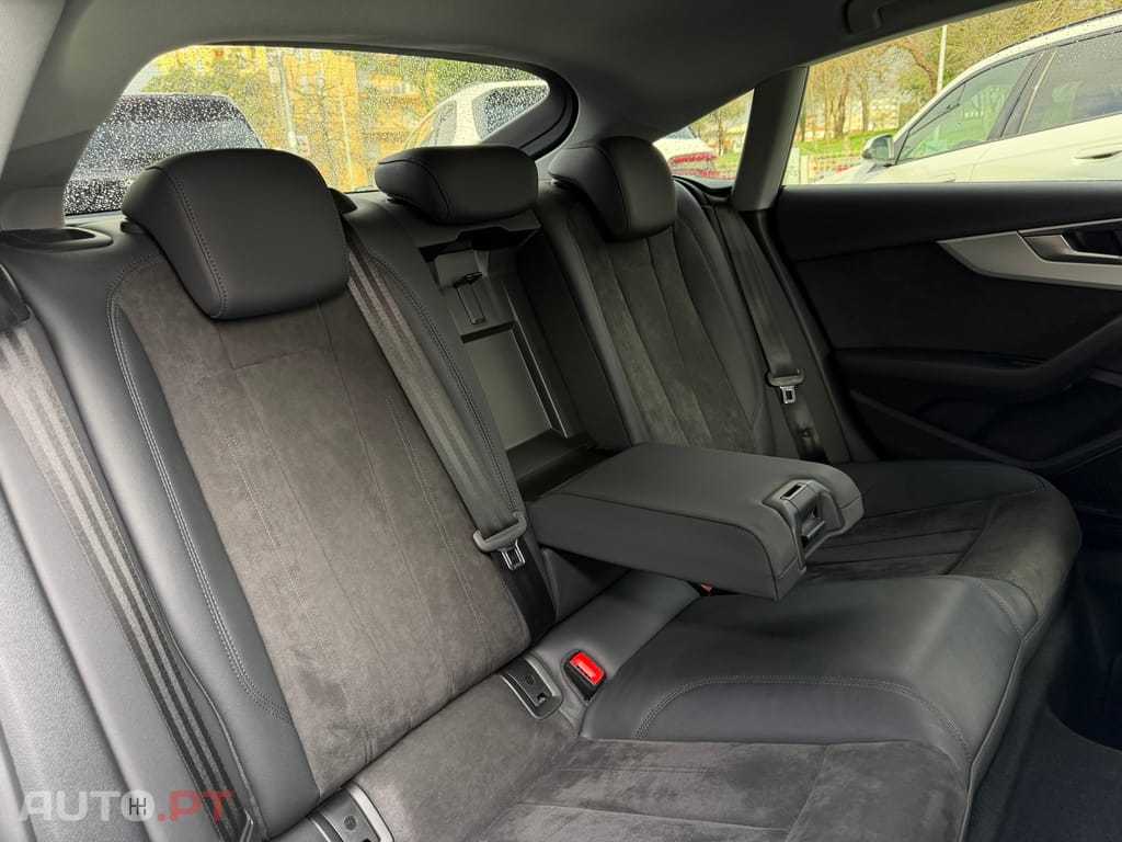 Audi A5 40 TDI Advanced S tronic