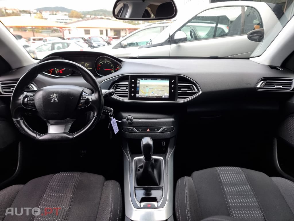 Peugeot 308 1.2 PureTech Access