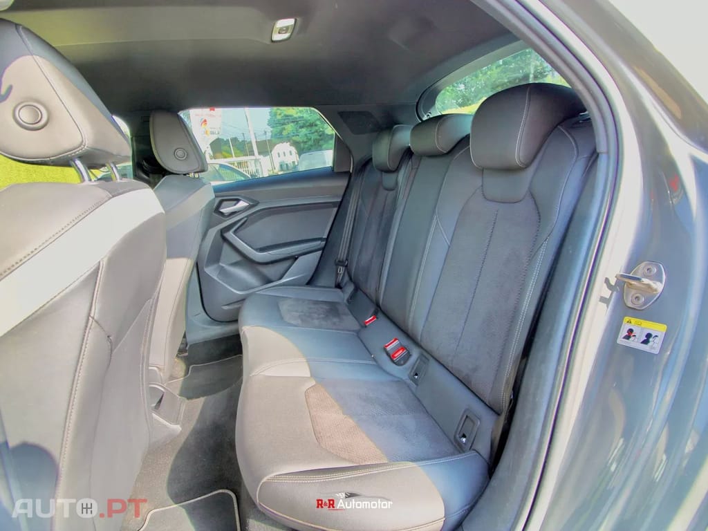 Audi A1 30 TFSI S line S tronic
