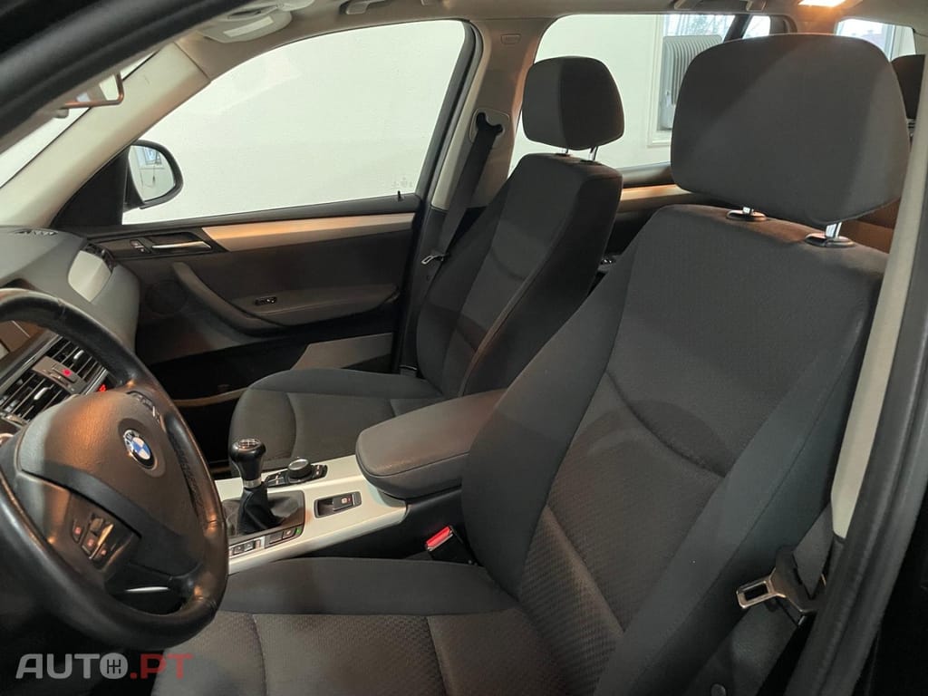 BMW X3 18 d sDrive Advantage