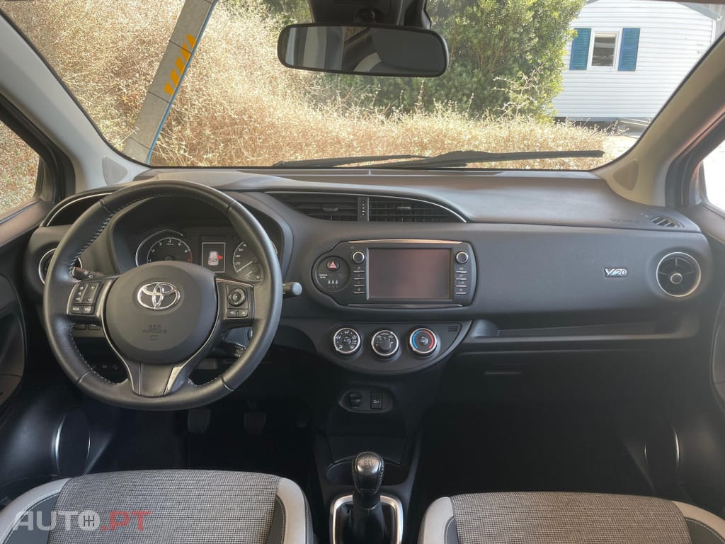 Toyota Yaris 1.0 VVT-i 20 Anos