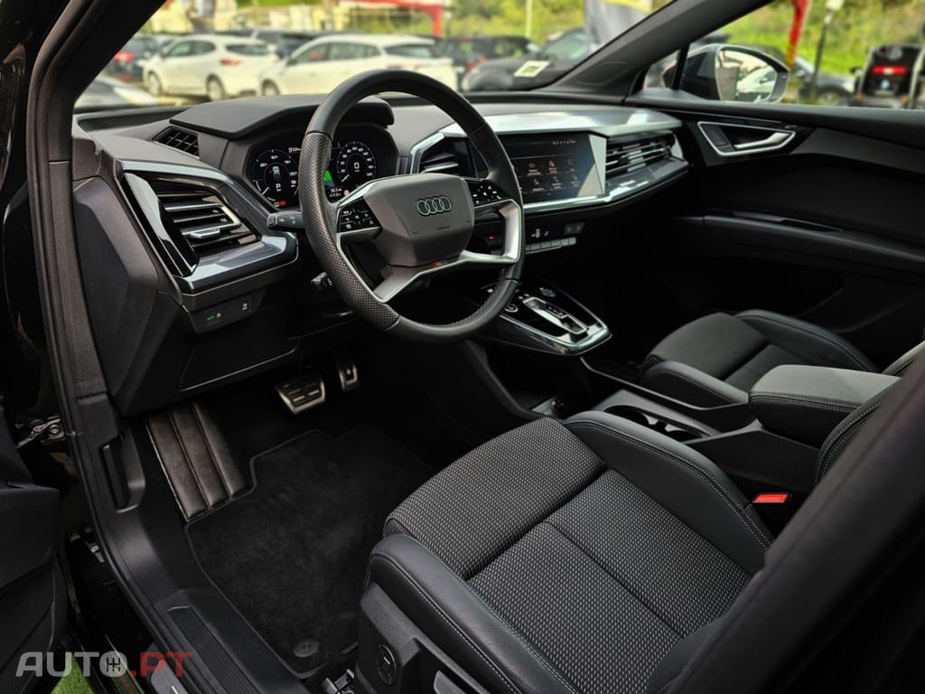 Audi Q4 E-Tron 45 82 kWh SE Business Plus