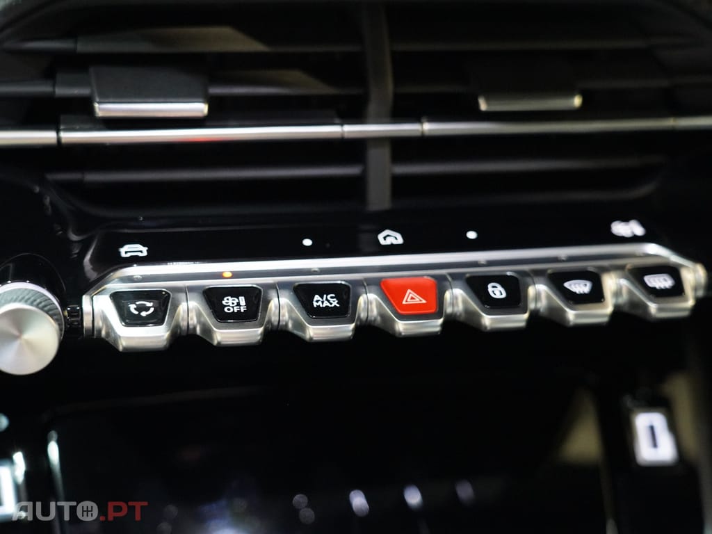 Peugeot 2008 1.2 PureTech Allure