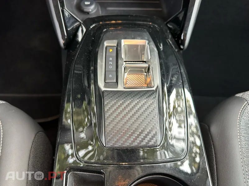 Peugeot E-208 51 kWh Allure