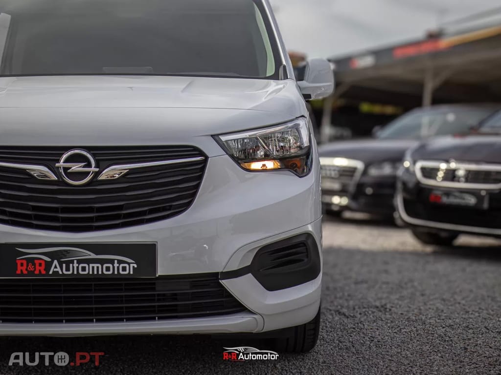 Opel Combo 1.5 CDTi L1H1 - 3 LUGARES - IVA DEDUTÍVEL