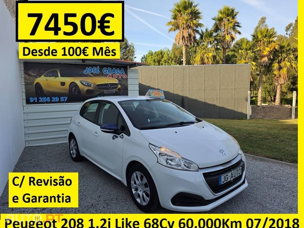 Peugeot 208 1.2i 68Cv Life
